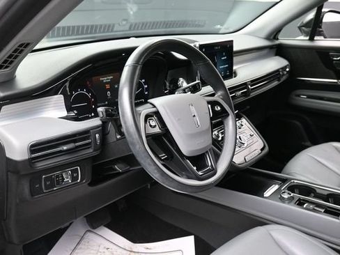 Used 2020 Lincoln Corsair FWD w/ Equipment Group 101A image 14