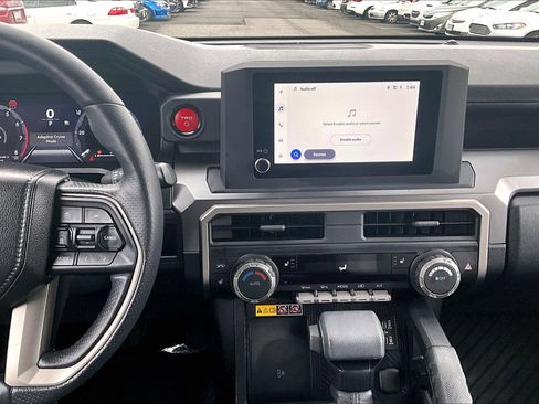 Used 2025 Toyota 4Runner TRD Off-Road image 6