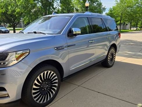 Used 2019 Lincoln Navigator Black Label w/ Cargo Package AWD/4WD image 1