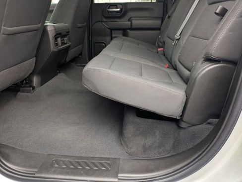 Used 2022 Chevrolet Silverado 3500 LT w/ Convenience Package image 25