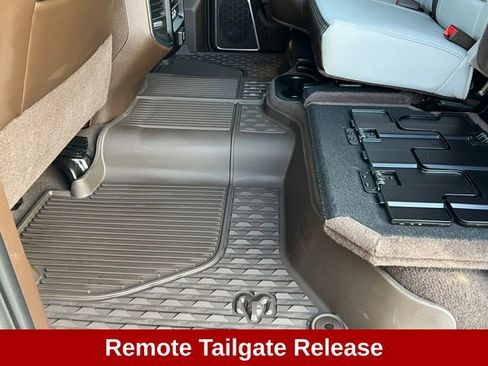 Used 2025 RAM 3500 Laramie image 10