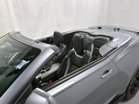 Certified 2022 Chevrolet Camaro SS image 17