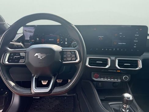 Used 2024 Ford Mustang GT Premium image 15