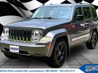 Used 2012 Jeep Liberty Limited Jet w/ Comfort/Convenience Group AWD/4WD video 1