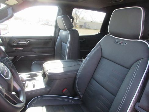 New 2026 GMC Sierra 1500 AT4X image 14