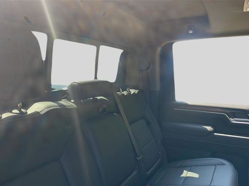 New 2026 GMC Sierra 2500 Denali w/ Denali Reserve Package image 19