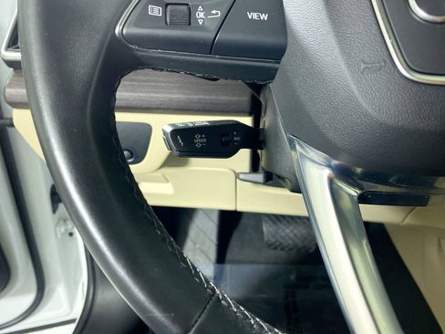 Used 2021 Audi Q5 Premium Plus w/ Premium Plus Package image 15