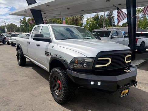 Used 2010 Dodge Ram 2500 Truck ST w/ ST Popular Equipment Group AWD/4WD image 32