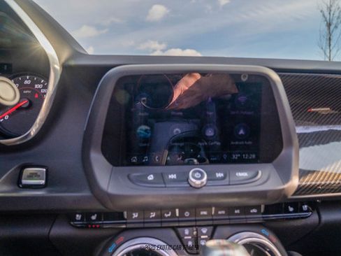 Used 2019 Chevrolet Camaro ZL1 image 46