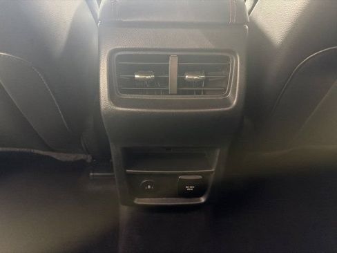 Used 2024 Ford Edge ST-Line AWD/4WD image 30