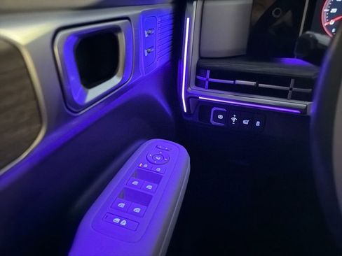 Used 2024 Hyundai Santa Fe Calligraphy image 38