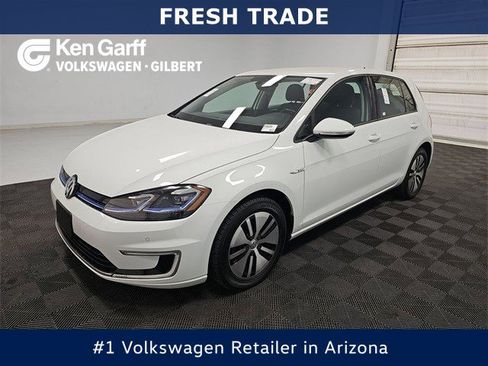 Used 2018 Volkswagen e-Golf SEL Premium image 1