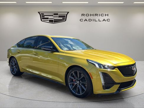 Certified 2024 Cadillac CT5 V w/ Premium Package RWD image 3