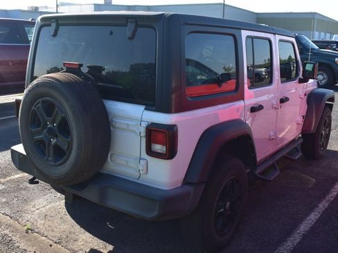 Used 2022 Jeep Wrangler Unlimited Sport AWD/4WD image 4