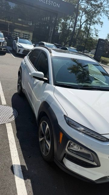Used 2021 Hyundai Kona Ultimate w/ Cargo Package AWD/4WD image 3