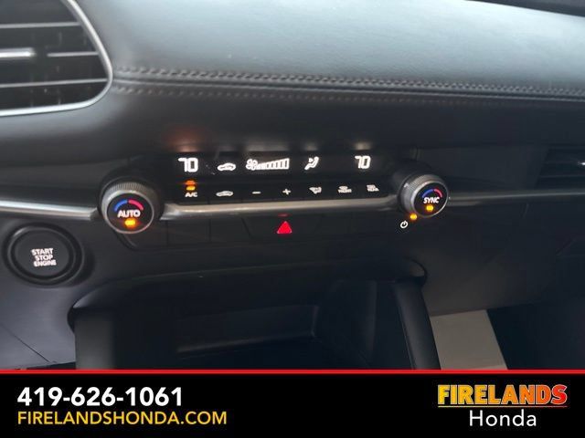 Used 2025 MAZDA MAZDA3 s FWD image 23