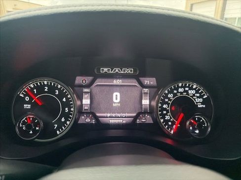 Used 2020 RAM 1500 Laramie w/ Sport Appearance Package AWD/4WD image 13