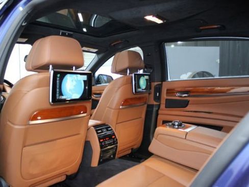 Used 2015 BMW ALPINA B7 xDrive LWB AWD/4WD image 3
