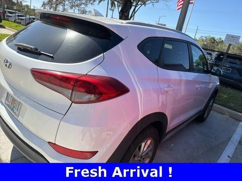 Used 2018 Hyundai Tucson SEL w/ Cargo Package image 6