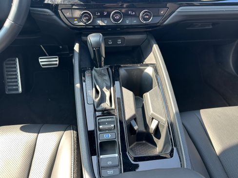 Used 2024 Honda Accord Sport image 14