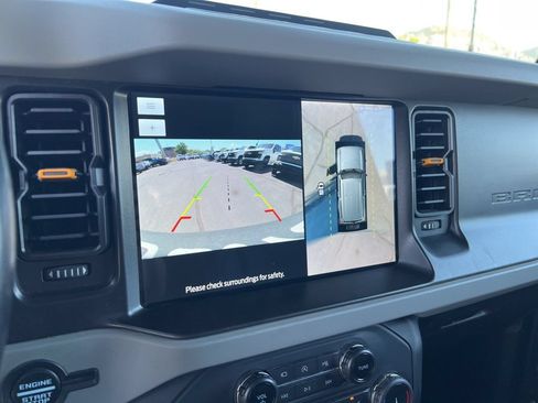 Used 2022 Ford Bronco Badlands w/ Sasquatch Package AWD/4WD image 34