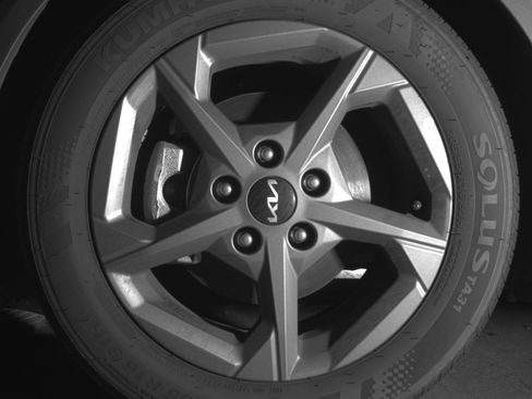 Used 2025 Kia K4 LXS image 12