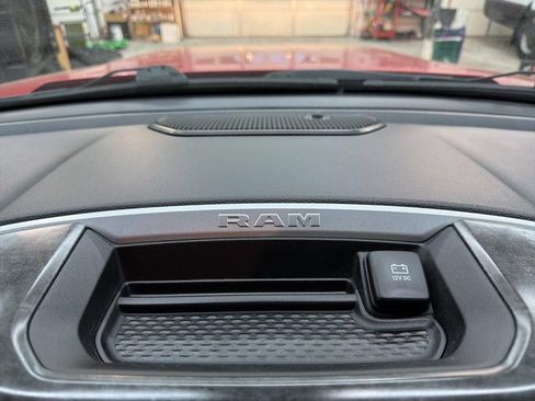 Used 2021 RAM 1500 Big Horn AWD/4WD image 36