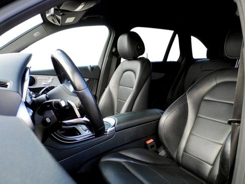 Used 2021 Mercedes-Benz GLC 300 w/ AMG Line image 17