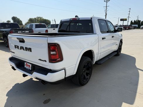 Used 2025 RAM 1500 Big Horn AWD/4WD image 36