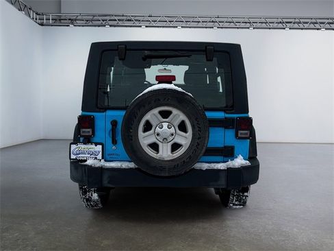 Used 2017 Jeep Wrangler Unlimited Sport image 4