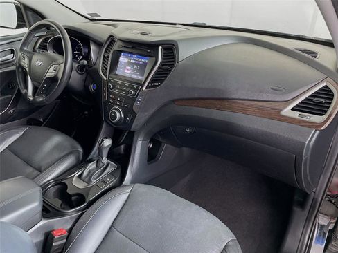 Used 2017 Hyundai Santa Fe Sport 2.0T image 30