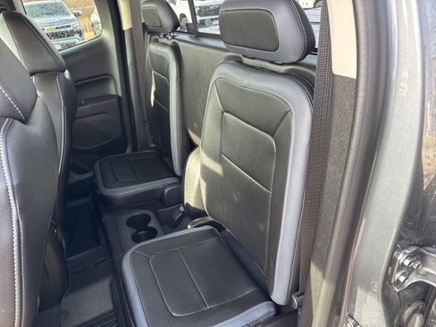 Used 2019 Chevrolet Colorado Z71 image 16