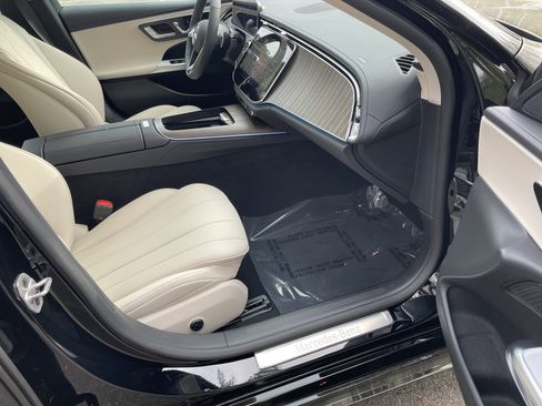 New 2026 Mercedes-Benz E 350 Sedan image 44