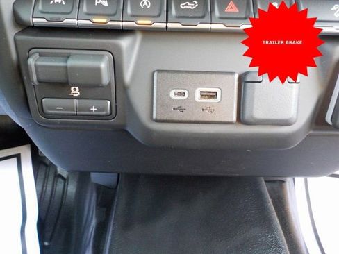 New 2026 GMC Sierra 1500 Pro w/ Pro Value Package image 30