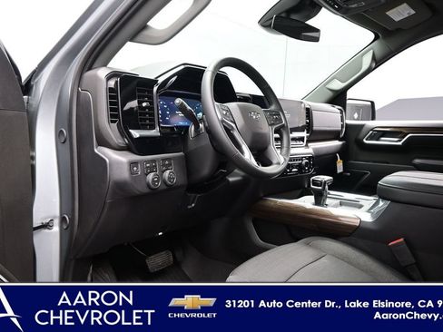 New 2026 Chevrolet Silverado 1500 RST w/ Convenience Package II AWD/4WD image 7