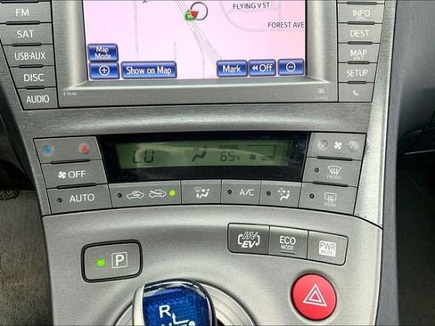 Used 2013 Toyota Prius Prime Advanced image 32