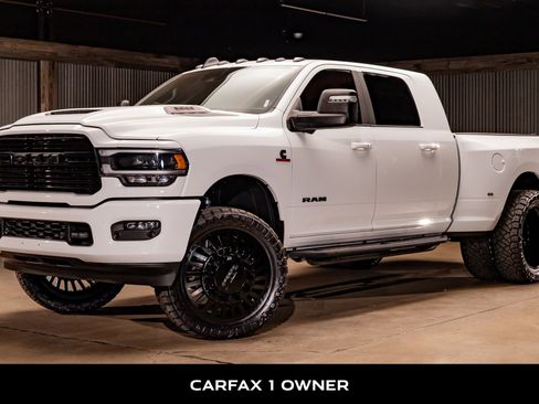 Used 2024 RAM 3500 Laramie w/ Night Edition image 5