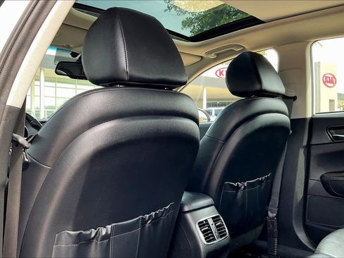 Certified 2020 Kia Optima Premium image 12