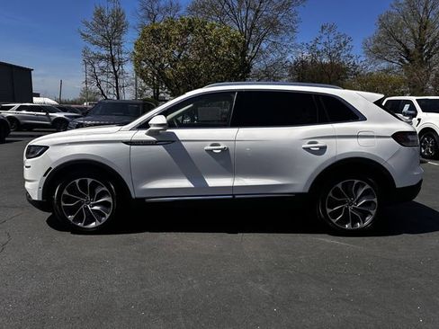 Certified 2023 Lincoln Nautilus Reserve w/ Equipment Group 201A AWD/4WD image 8