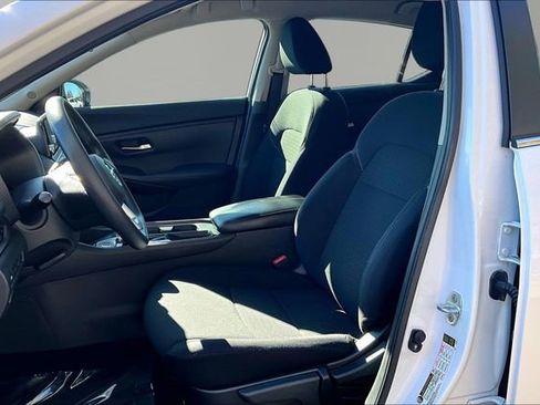 Used 2022 Nissan Sentra S image 15