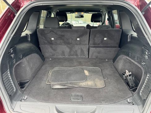 Used 2016 Jeep Grand Cherokee Laredo w/ Quick Order Package 23E image 13