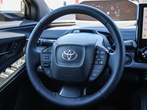 New 2026 Toyota C-HR AWD/4WD image 19