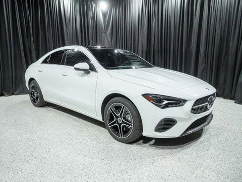 Certified 2026 Mercedes-Benz CLA 250 4MATIC image 3