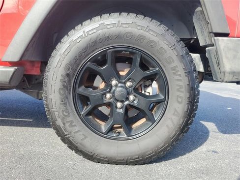 Used 2010 Jeep Wrangler Sport image 7