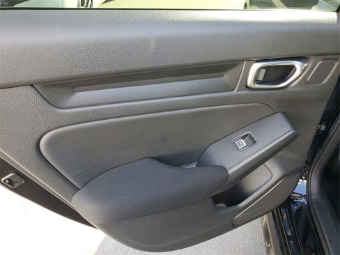 Used 2023 Honda Civic Sport image 15