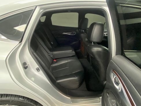 Used 2014 INFINITI Q70 3.7 w/ Premium Package image 32