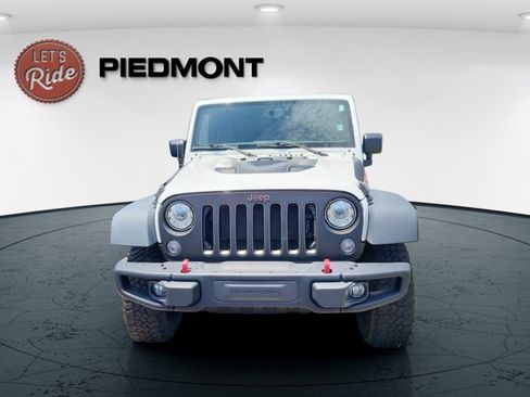 Certified 2018 Jeep Wrangler Unlimited Rubicon AWD/4WD image 2