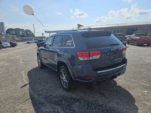 Used 2019 Jeep Grand Cherokee Overland RWD image 6
