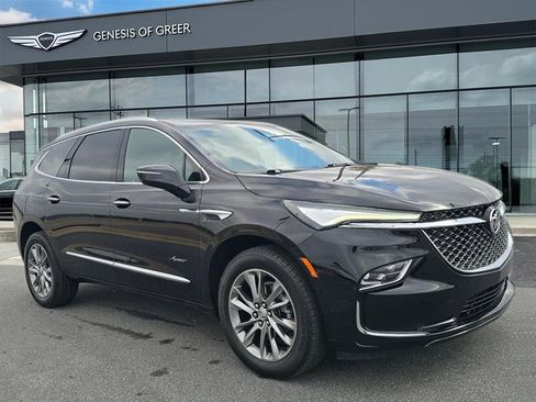 Used 2023 Buick Enclave Avenir w/ Avenir Technology Package image 1