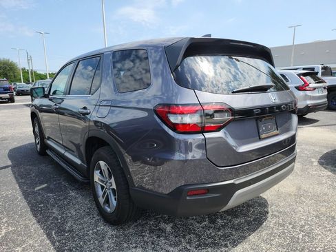 Used 2024 Honda Pilot EX-L image 5